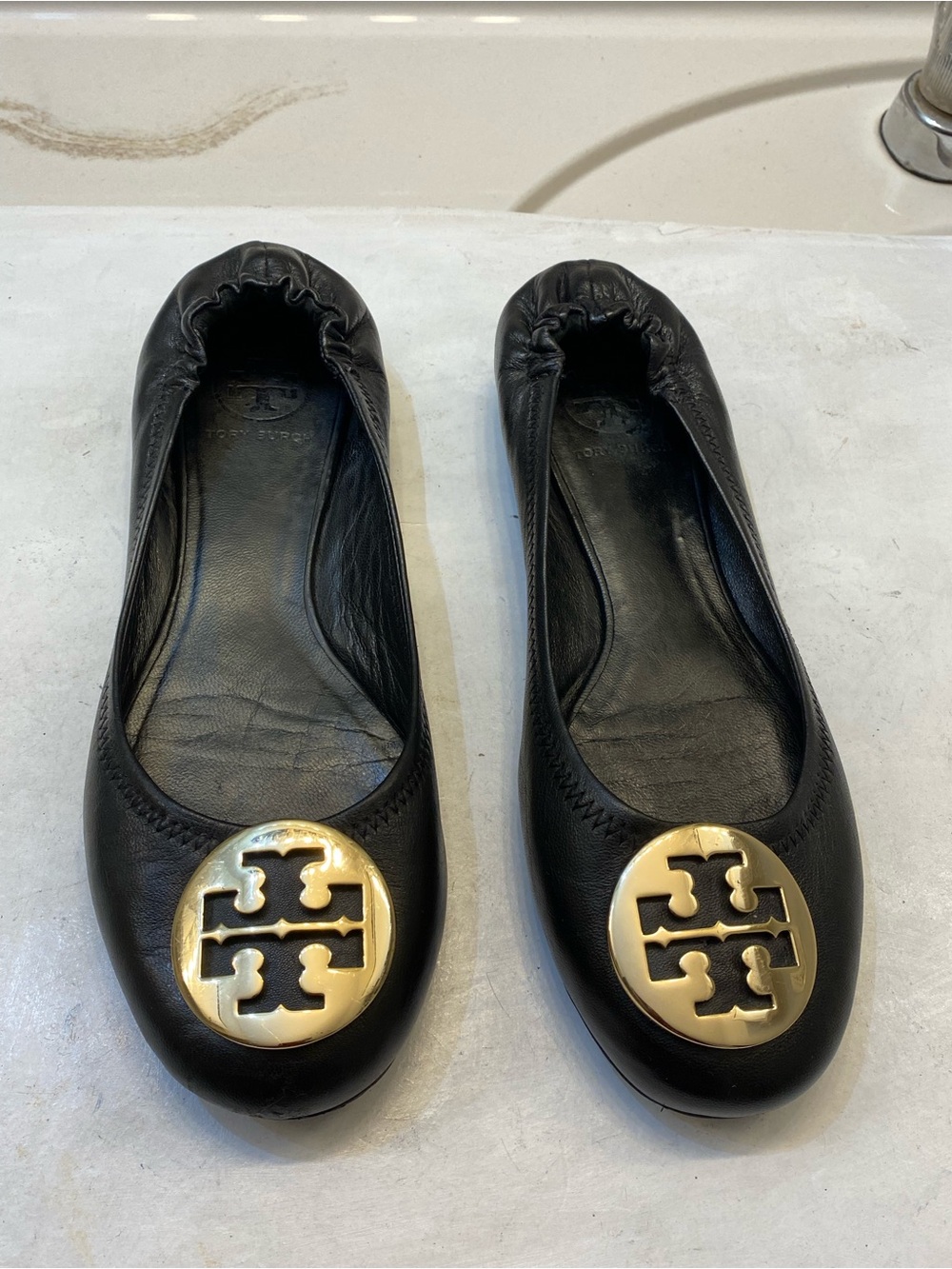 Tory Burch Reva travel ballet flat size 8M great condition great bottom clean